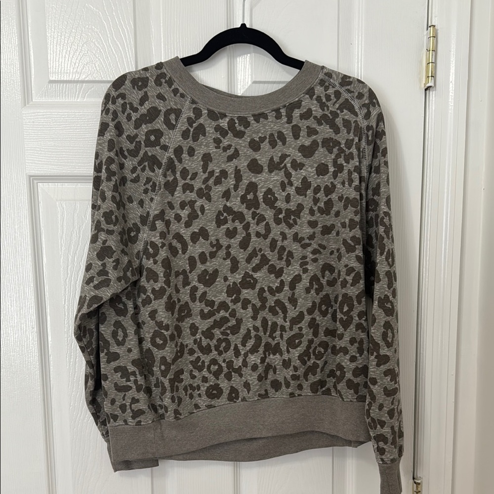 Leopard Print Gray Sweater